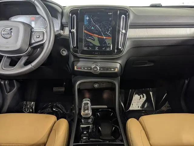 2021 Volvo XC40 T5 Inscription
