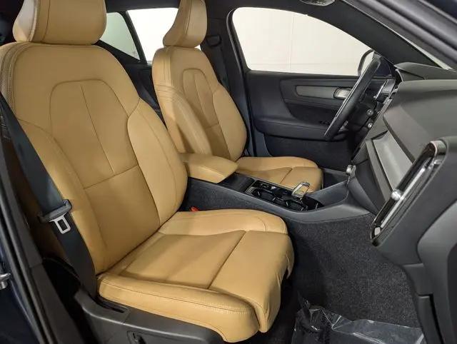 2021 Volvo XC40 T5 Inscription