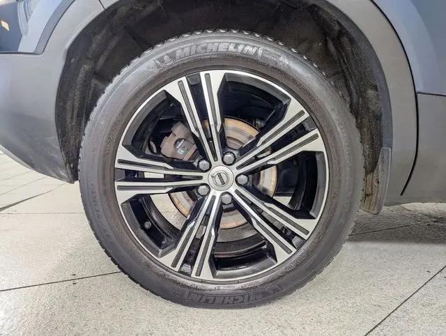 2021 Volvo XC40 T5 Inscription