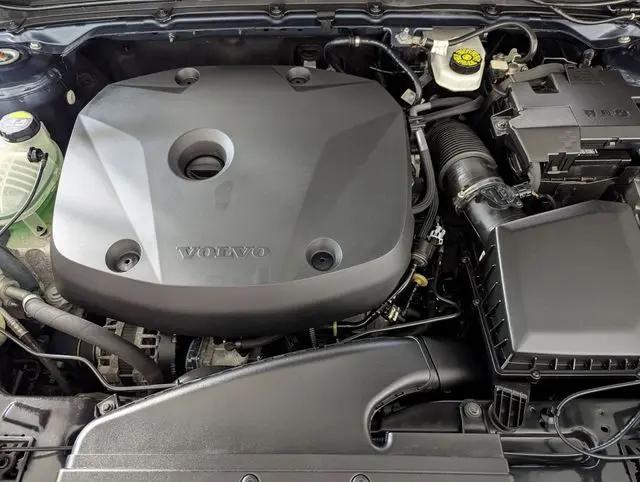 2021 Volvo XC40 T5 Inscription