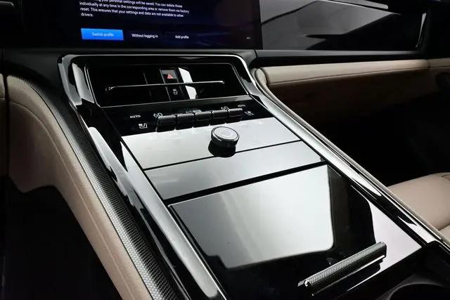 2026 Porsche Panamera 4