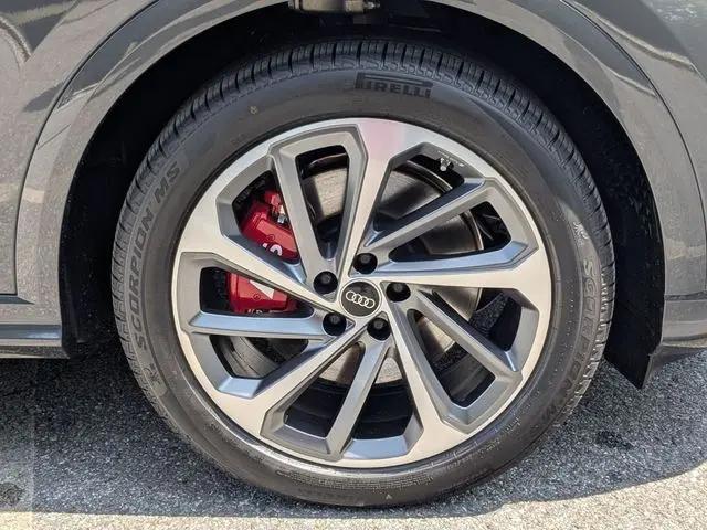 2026 Audi SQ5 Premium Plus TFSI quattro S tronic