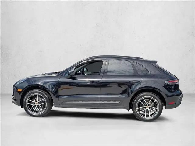 2025 Porsche Macan Macan