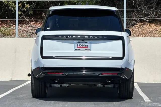 2026 Land Rover Range Rover P400 SE 7 Seat