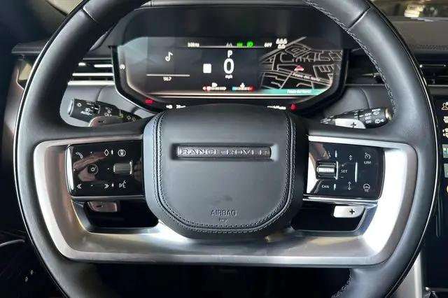 2026 Land Rover Range Rover P400 SE 7 Seat
