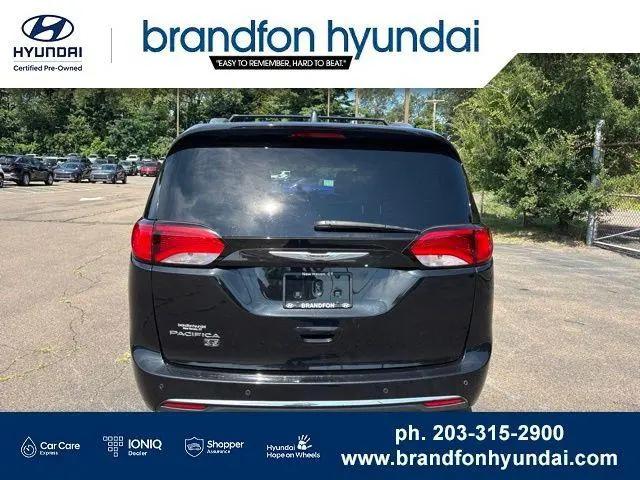 2020 Chrysler Pacifica 35th Anniversary Touring L