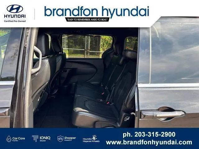 2020 Chrysler Pacifica 35th Anniversary Touring L