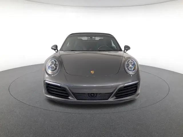 2017 Porsche 911 Carrera 4 GTS