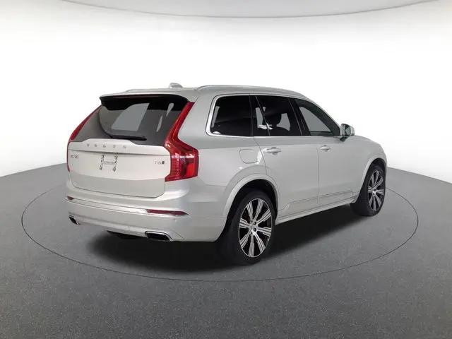 2021 Volvo XC90 T6 Inscription 7 Passenger