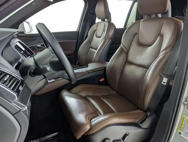 2021 Volvo XC90 T6 Inscription 7 Passenger