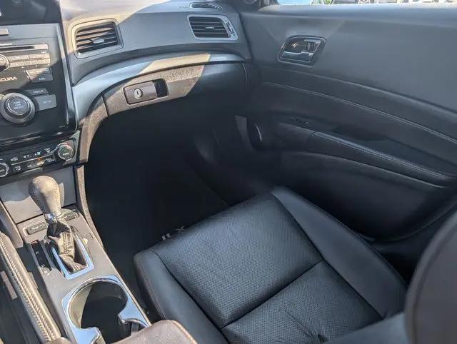 2014 Acura ILX 2.0L