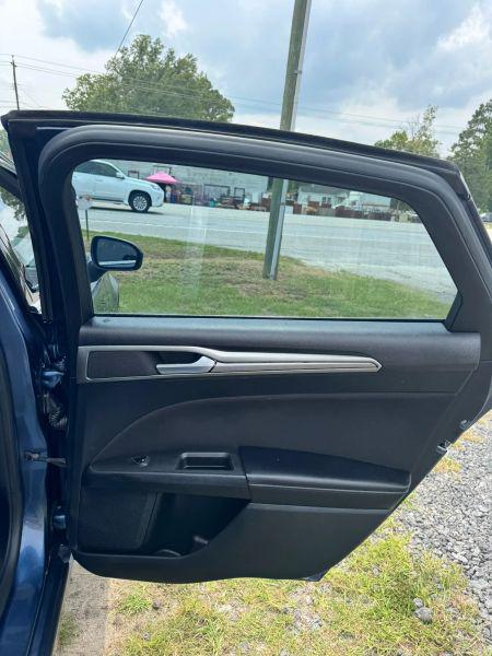 2019 Ford Fusion SE