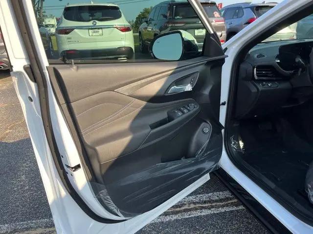 2026 Buick NV Sport Touring FWD