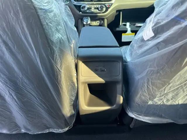 2026 Buick NV Sport Touring FWD