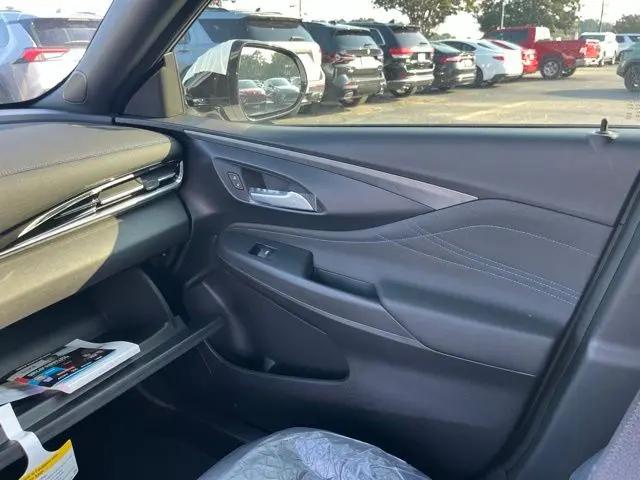 2026 Buick NV Sport Touring FWD