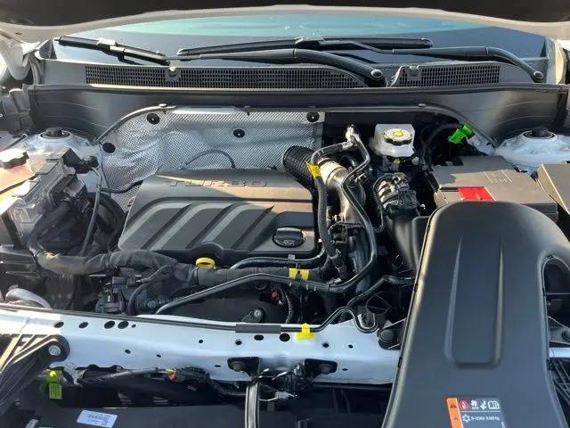2026 Buick NV Sport Touring FWD