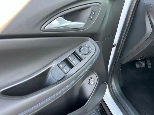 2026 Buick Encore GX Sport Touring FWD