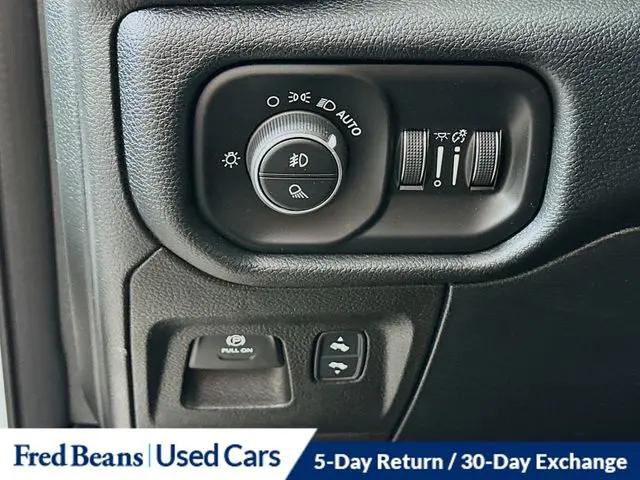2022 Ram 1500 Laramie Crew Cab 4x4 57 Box