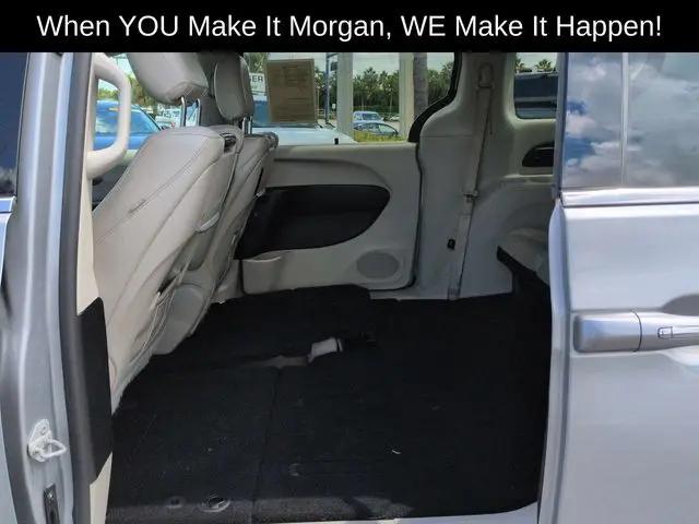 2019 Chrysler Pacifica Touring L Plus
