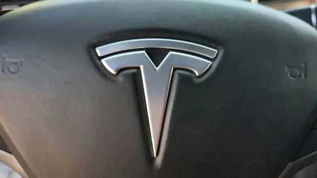2021 Tesla Model S Long Range Dual Motor All-Wheel Drive