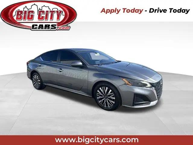 2023 Nissan Altima SV FWD for sale in Fort Wayne, IN