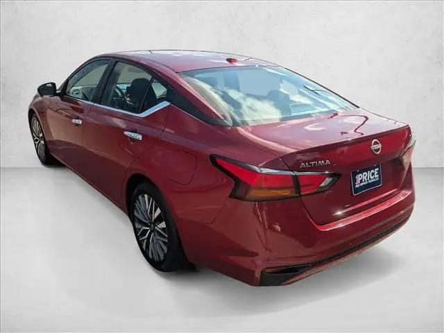 2024 Nissan Altima SV FWD