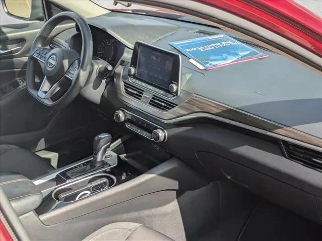 2024 Nissan Altima SV FWD
