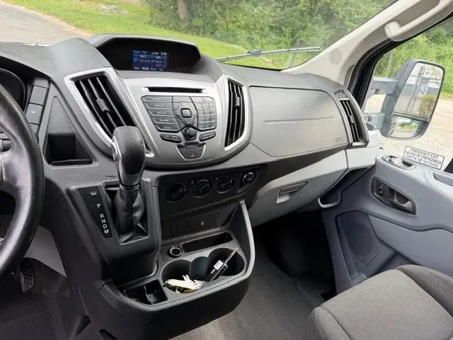 2015 Ford Transit XLT