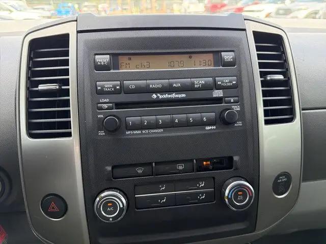 2011 Nissan Frontier SL
