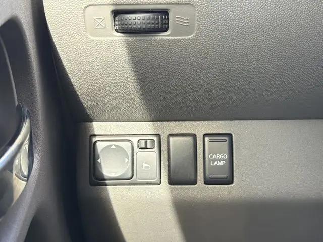 2011 Nissan Frontier SL