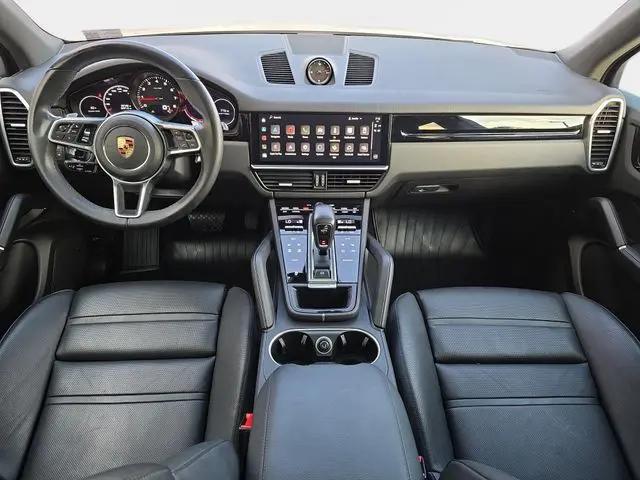 2023 Porsche Cayenne Cayenne