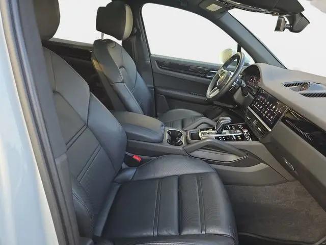 2023 Porsche Cayenne Cayenne