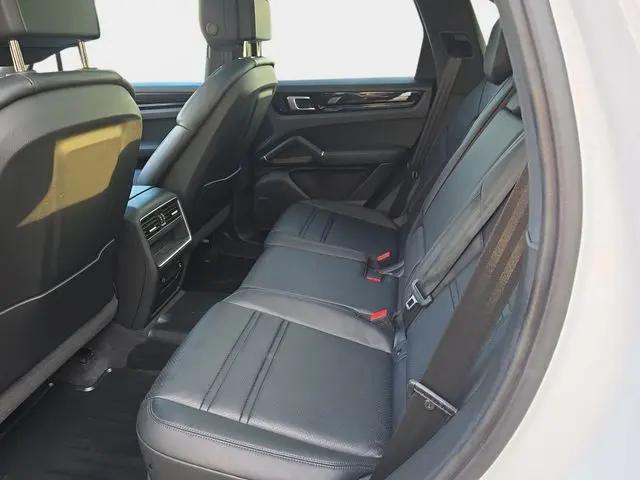 2023 Porsche Cayenne Cayenne