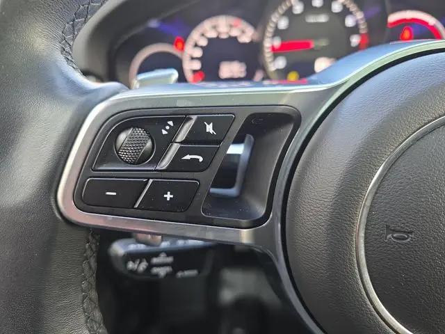 2023 Porsche Cayenne Cayenne