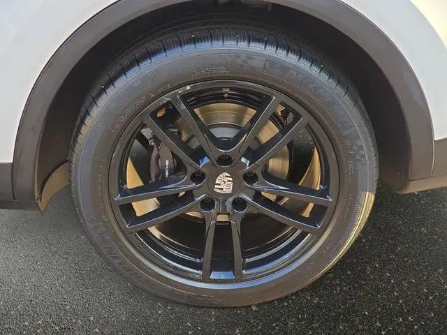 2023 Porsche Cayenne Cayenne