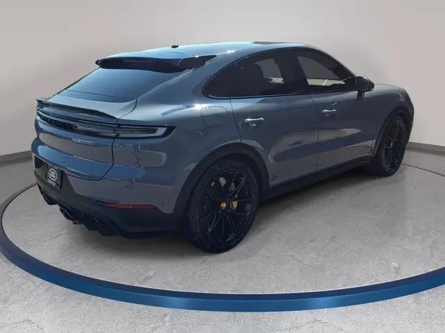 2024 Porsche Cayenne Turbo GT