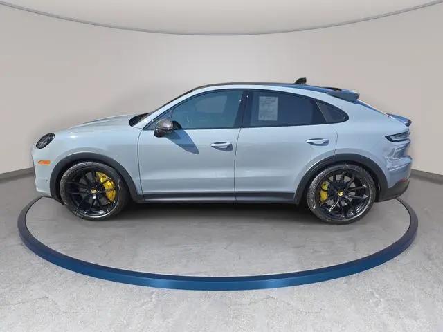 2024 Porsche Cayenne Turbo GT