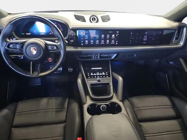 2024 Porsche Cayenne Turbo GT