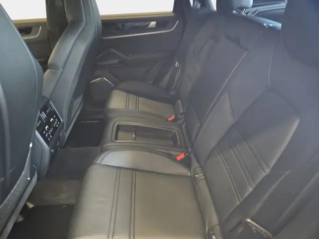 2024 Porsche Cayenne Turbo GT