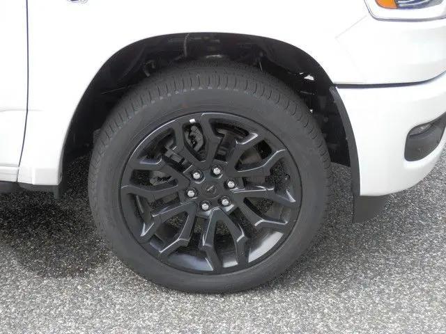 2026 Ram 1500 Limited Crew Cab 4x4 5'7" Box