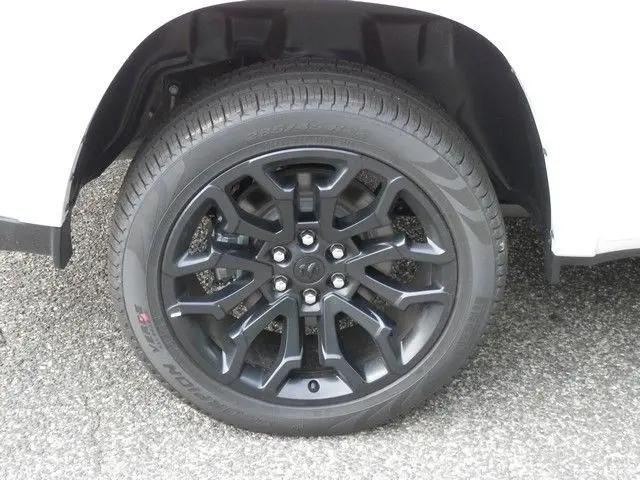 2026 Ram 1500 Limited Crew Cab 4x4 5'7" Box
