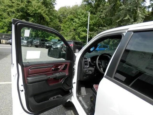 2026 Ram 1500 Limited Crew Cab 4x4 5'7" Box