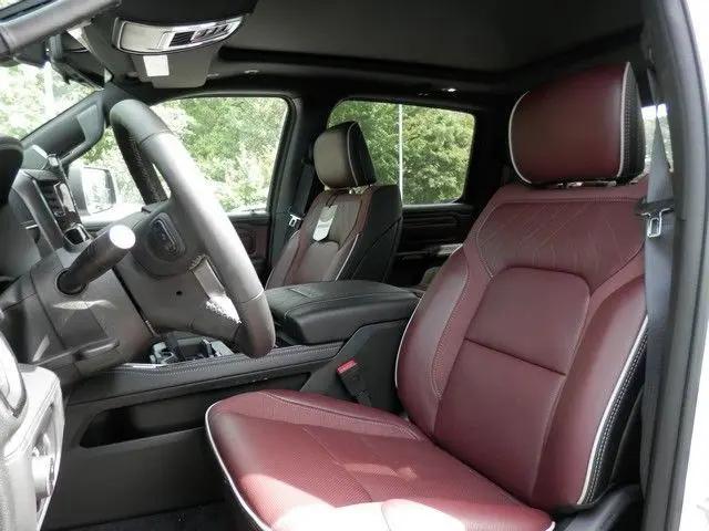 2026 Ram 1500 Limited Crew Cab 4x4 5'7" Box