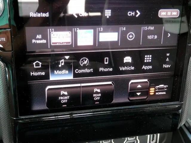 2026 Ram 1500 Limited Crew Cab 4x4 5'7" Box