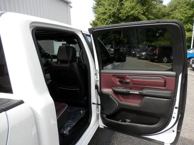 2026 Ram 1500 Limited Crew Cab 4x4 5'7" Box