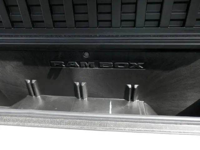 2026 Ram 1500 Limited Crew Cab 4x4 5'7" Box