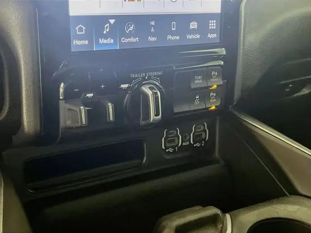 2023 Ram 1500 Laramie Crew Cab 4x4 57 Box