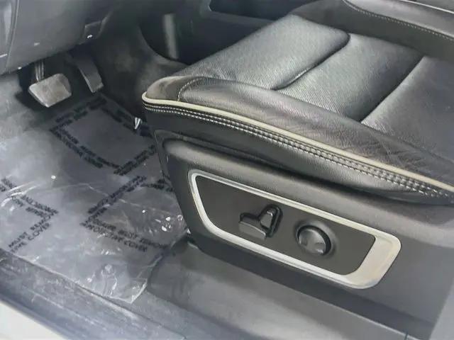 2023 Ram 1500 Laramie Crew Cab 4x4 57 Box