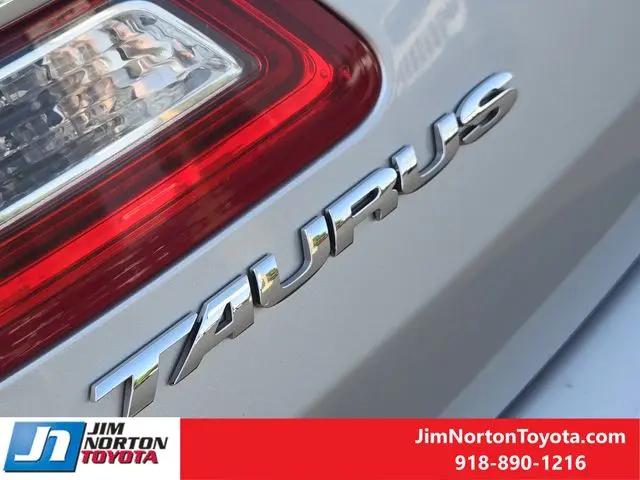 2016 Ford Taurus Limited