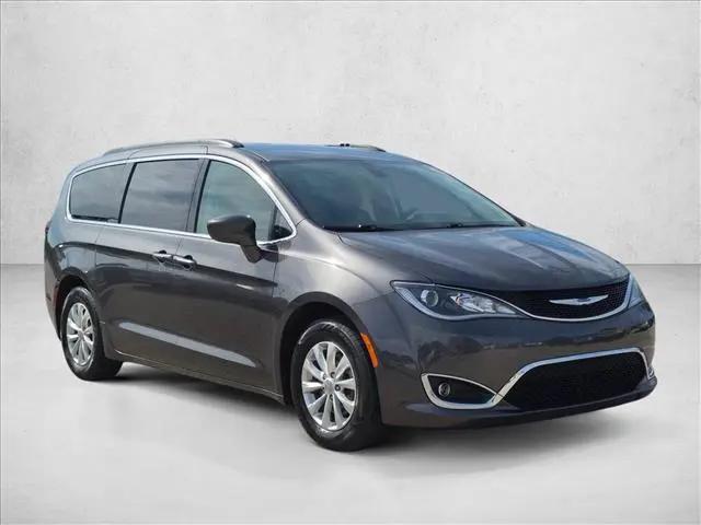 2018 Chrysler Pacifica Touring Plus